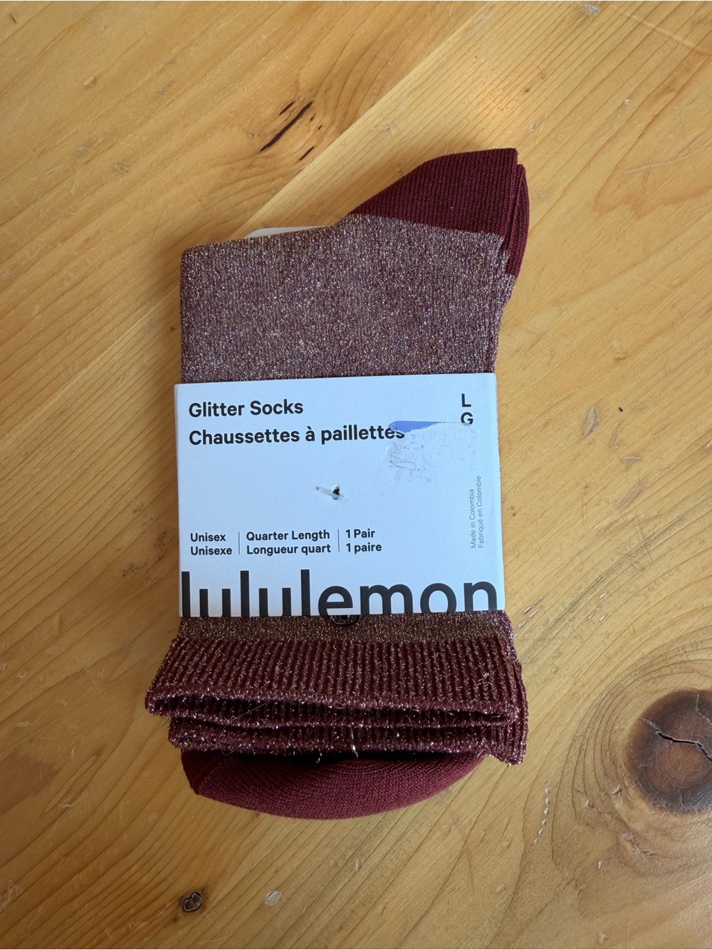 lululemon athletica Glitter Quarter Socks — Burgundy with Metallic Sparkle